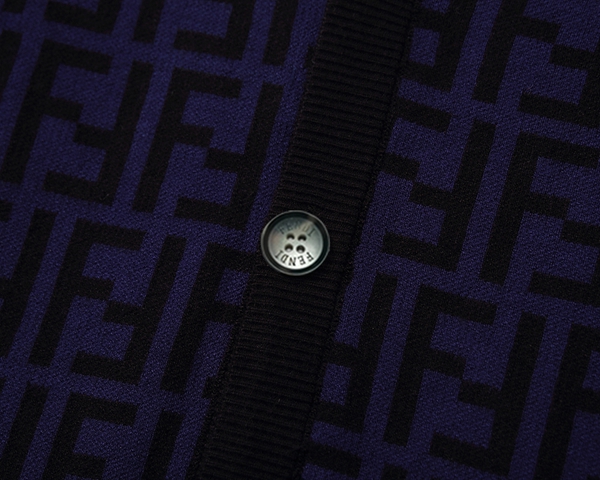 ブランドセーター全体デザイン